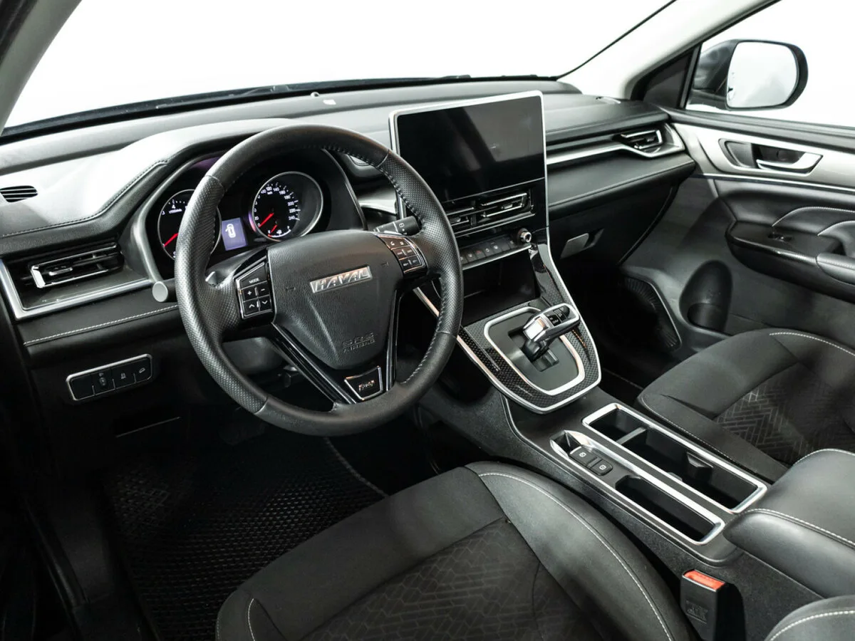 Haval M6
