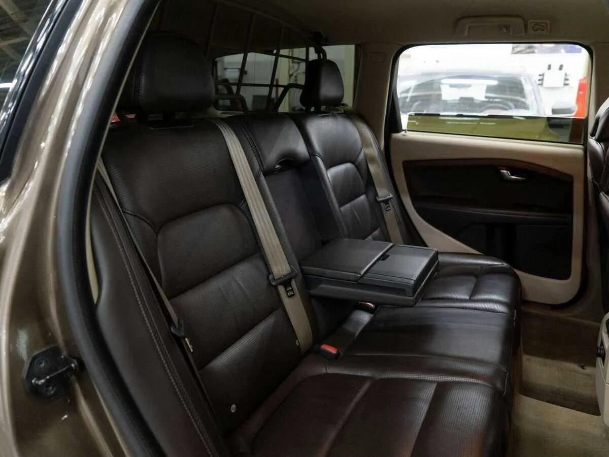 Volvo XC70