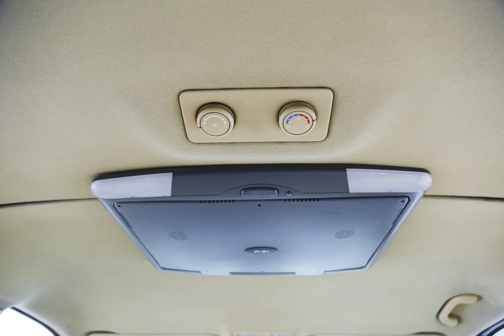 Hyundai H-1
