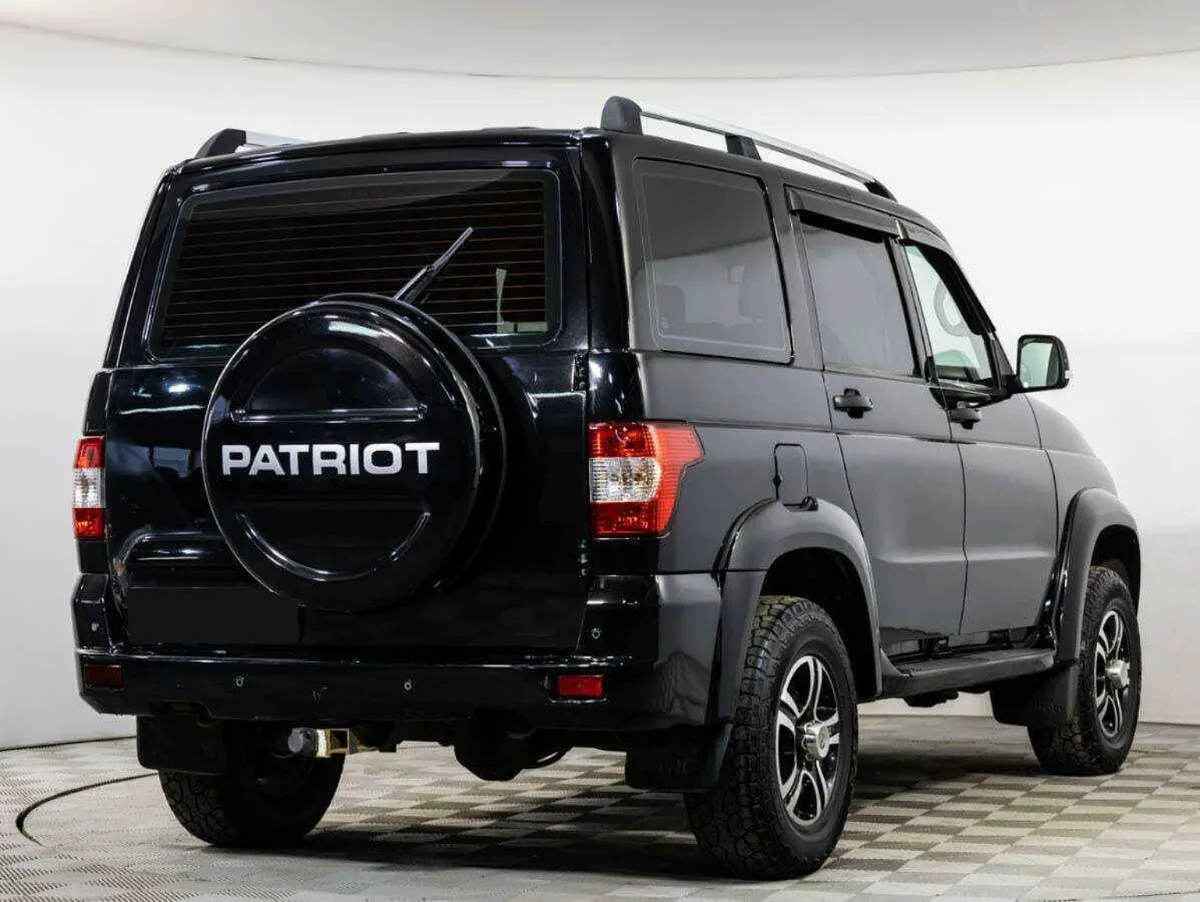 УАЗ Patriot