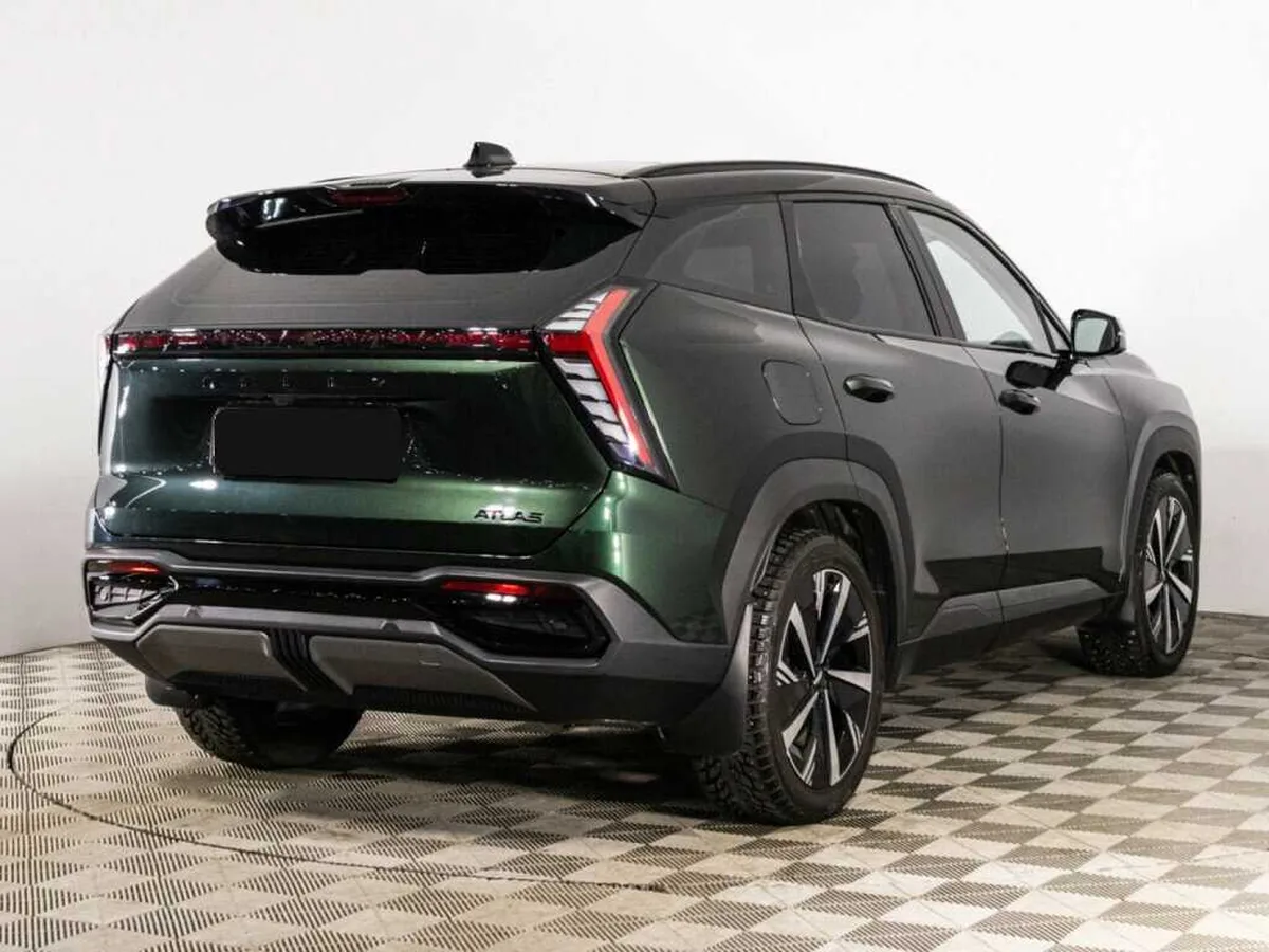 Geely Atlas