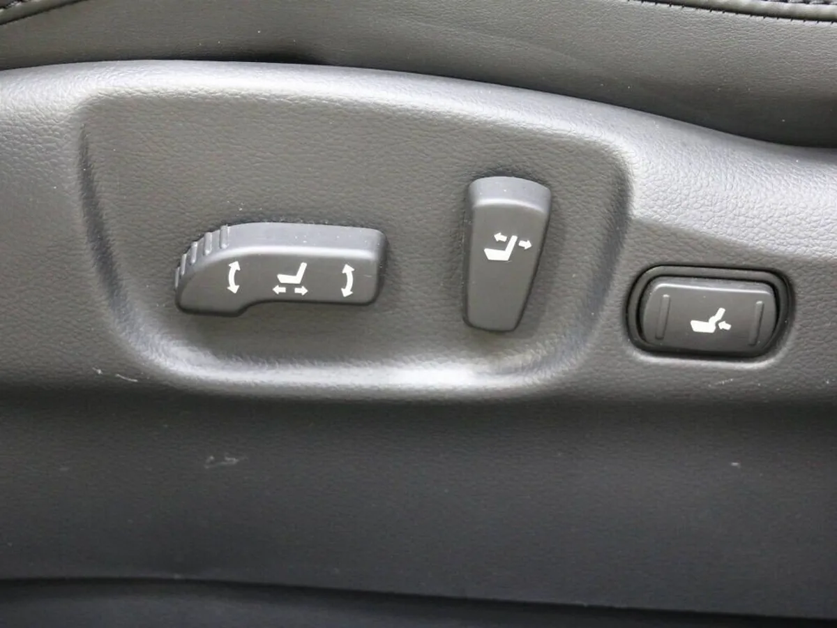 Infiniti FX