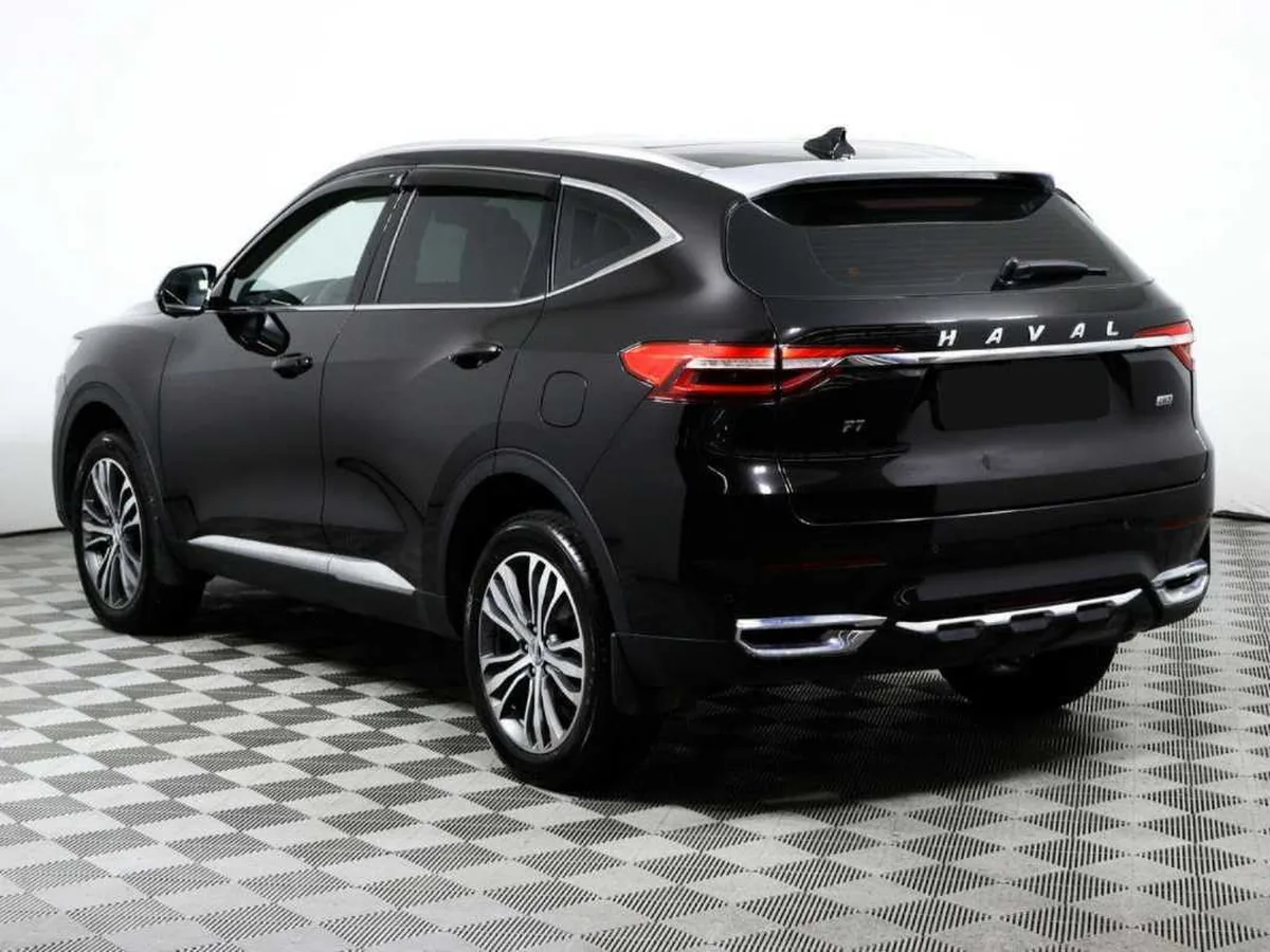 Haval F7