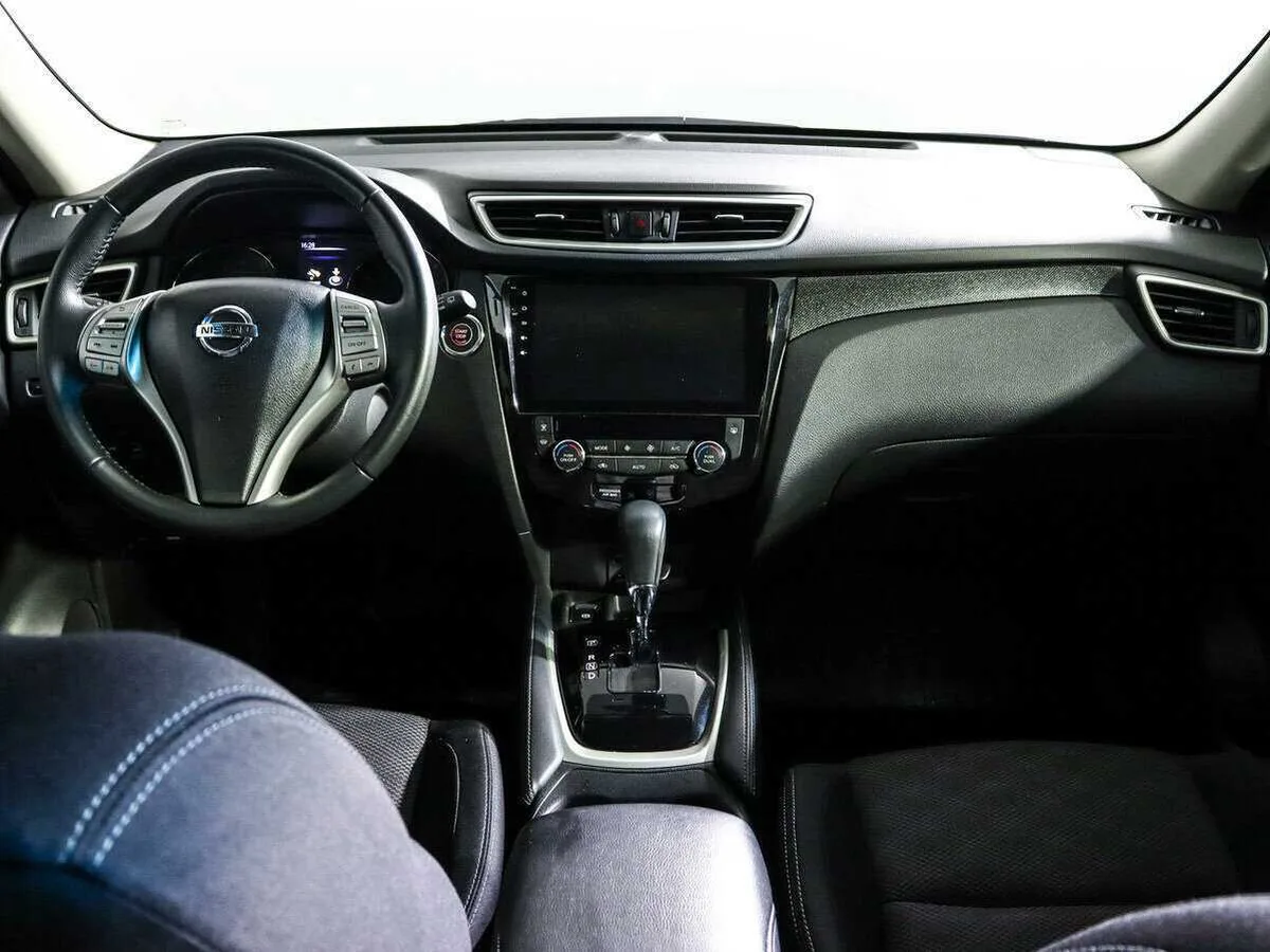 Nissan X Trail