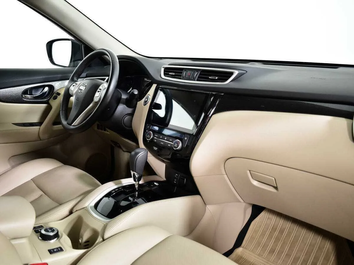 Nissan X Trail