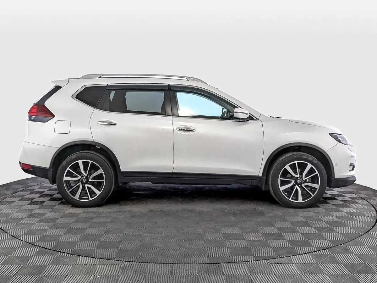 Nissan X Trail
