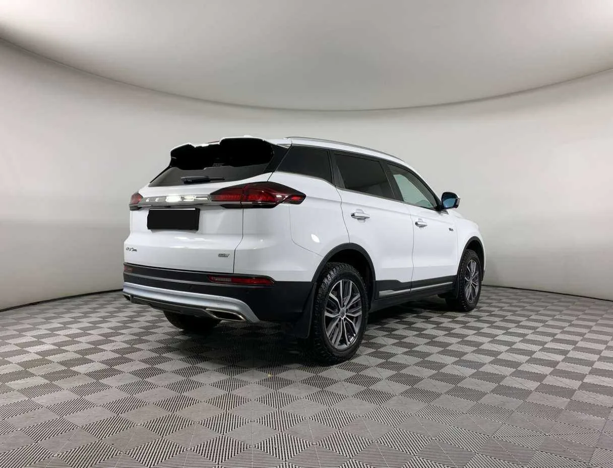 Geely Atlas Pro