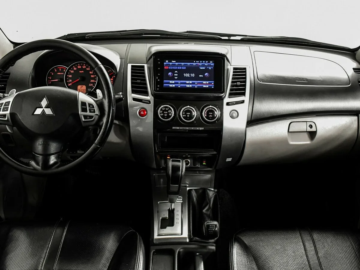 Mitsubishi Pajero Sport
