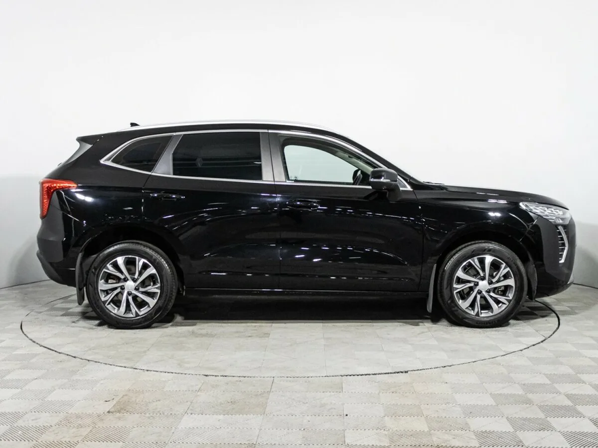 Haval Jolion