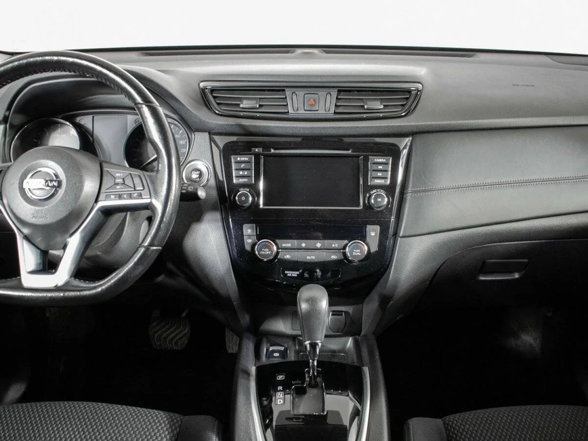 Nissan X Trail