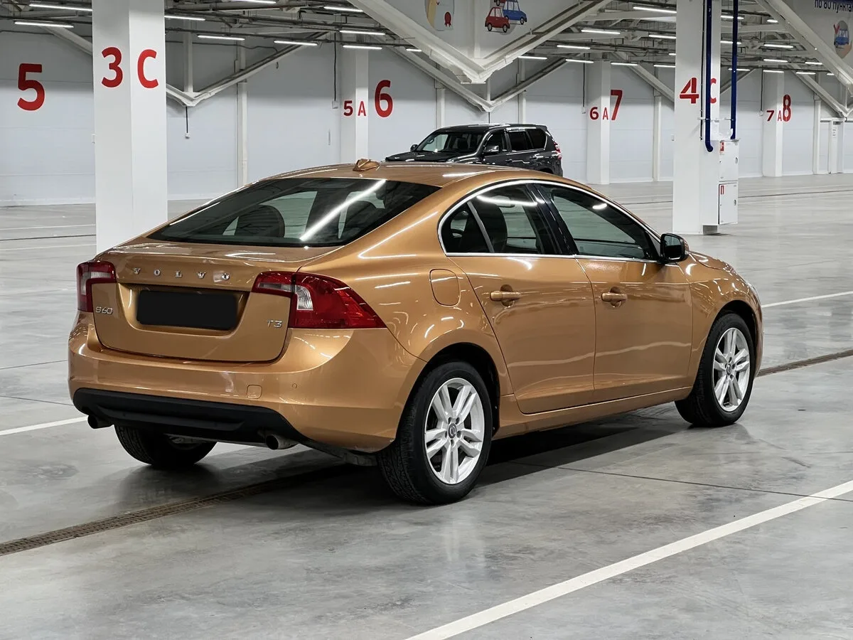 Volvo S60