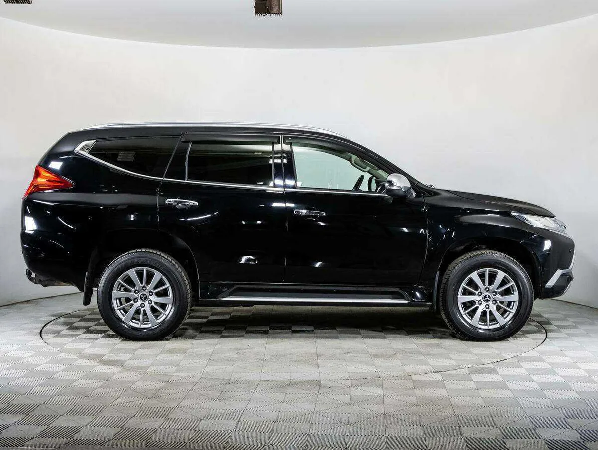 Mitsubishi Pajero Sport