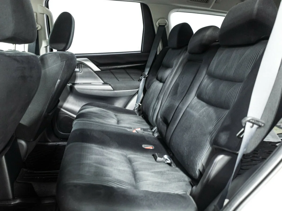 Mitsubishi Pajero Sport