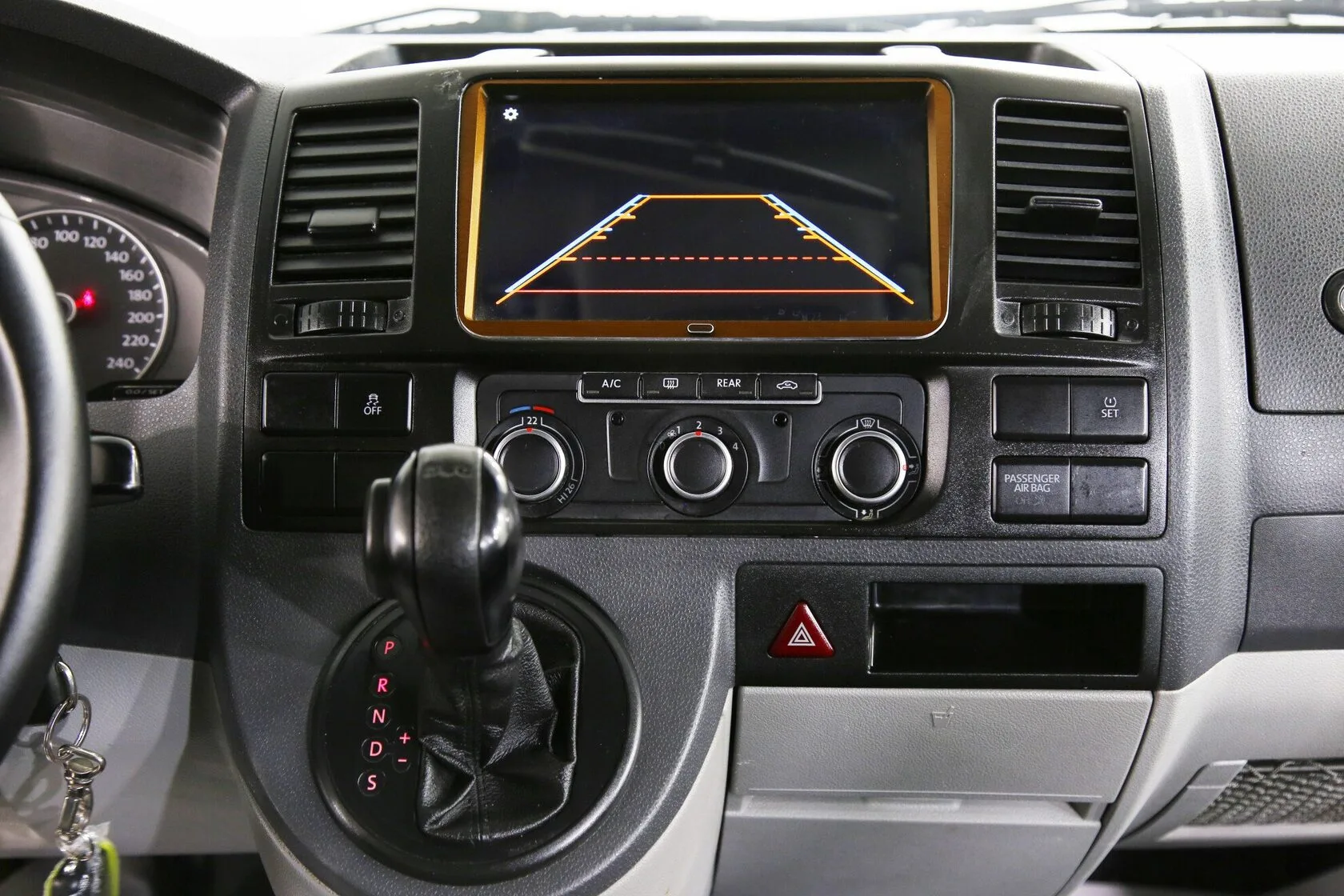 Volkswagen Caravelle