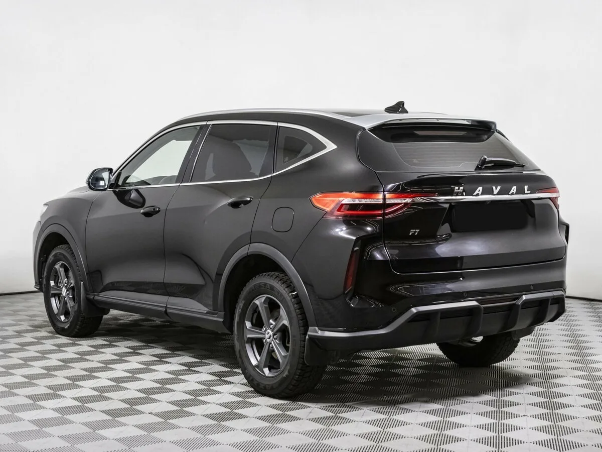 Haval F7