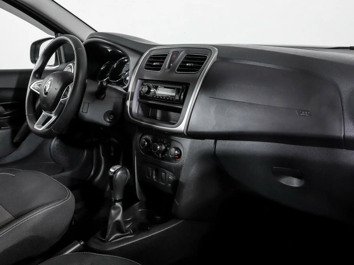 Renault Logan