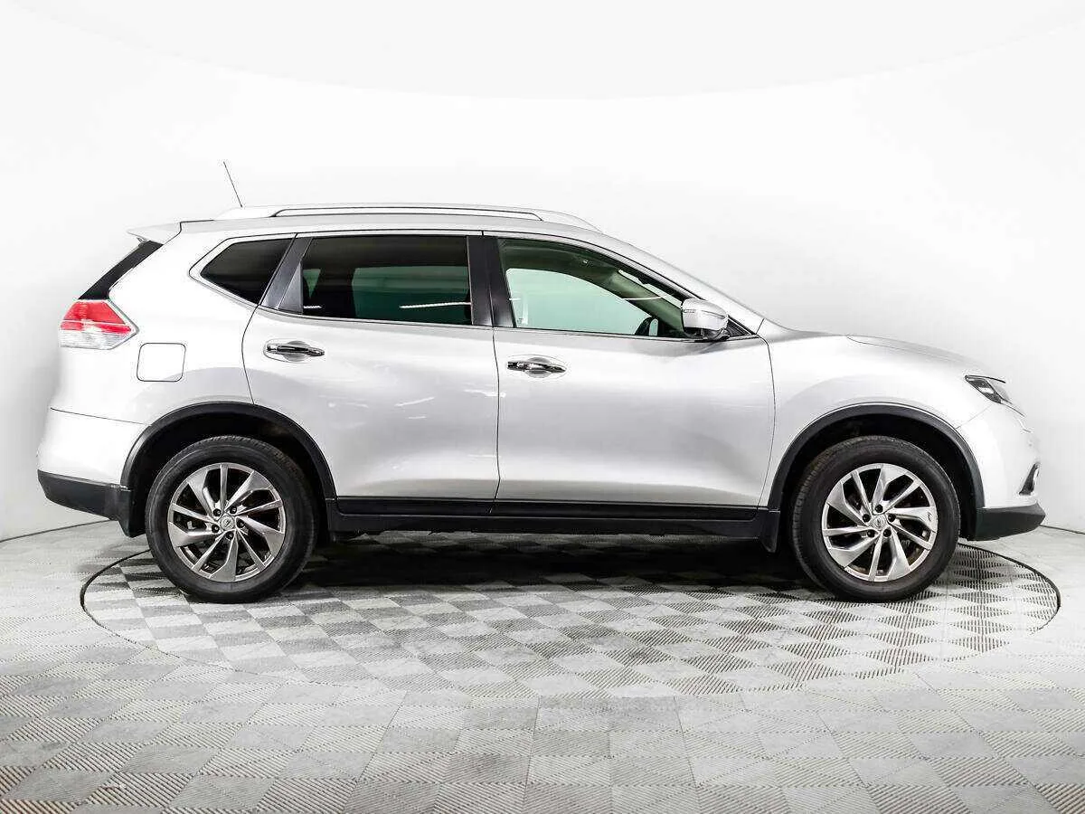 Nissan X Trail