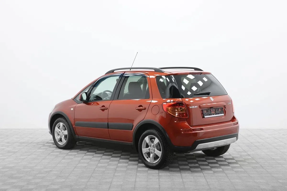 Suzuki SX4