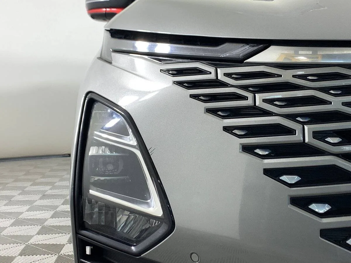 Omoda C5