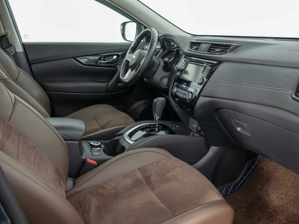Nissan X Trail