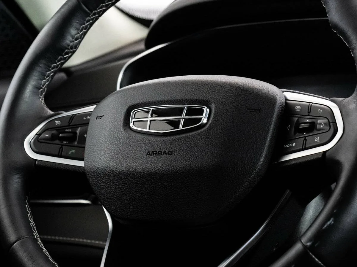 Geely Atlas Pro