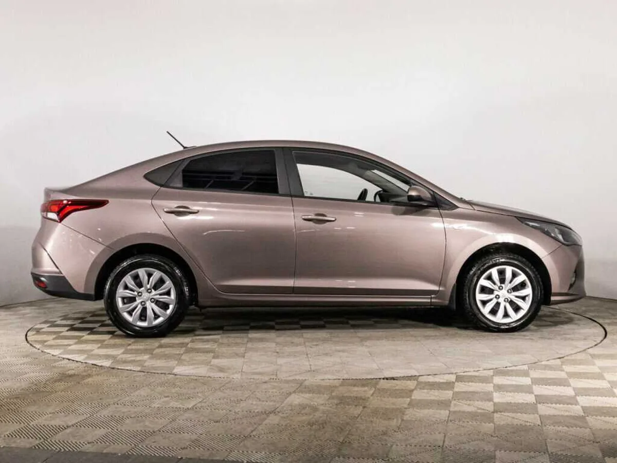 Hyundai Solaris