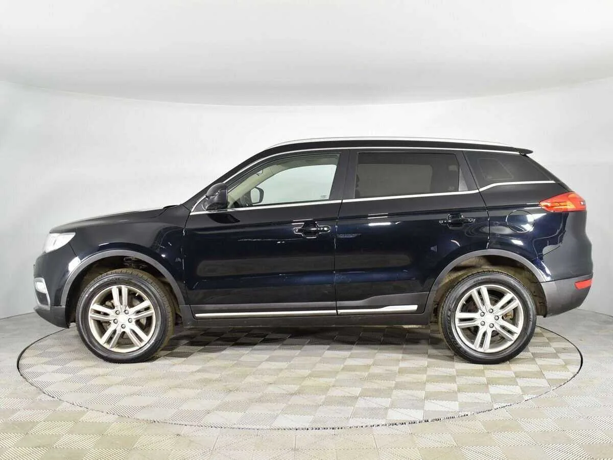 Geely Atlas