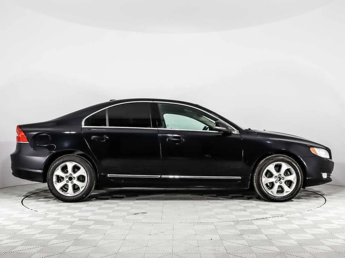 Volvo S80