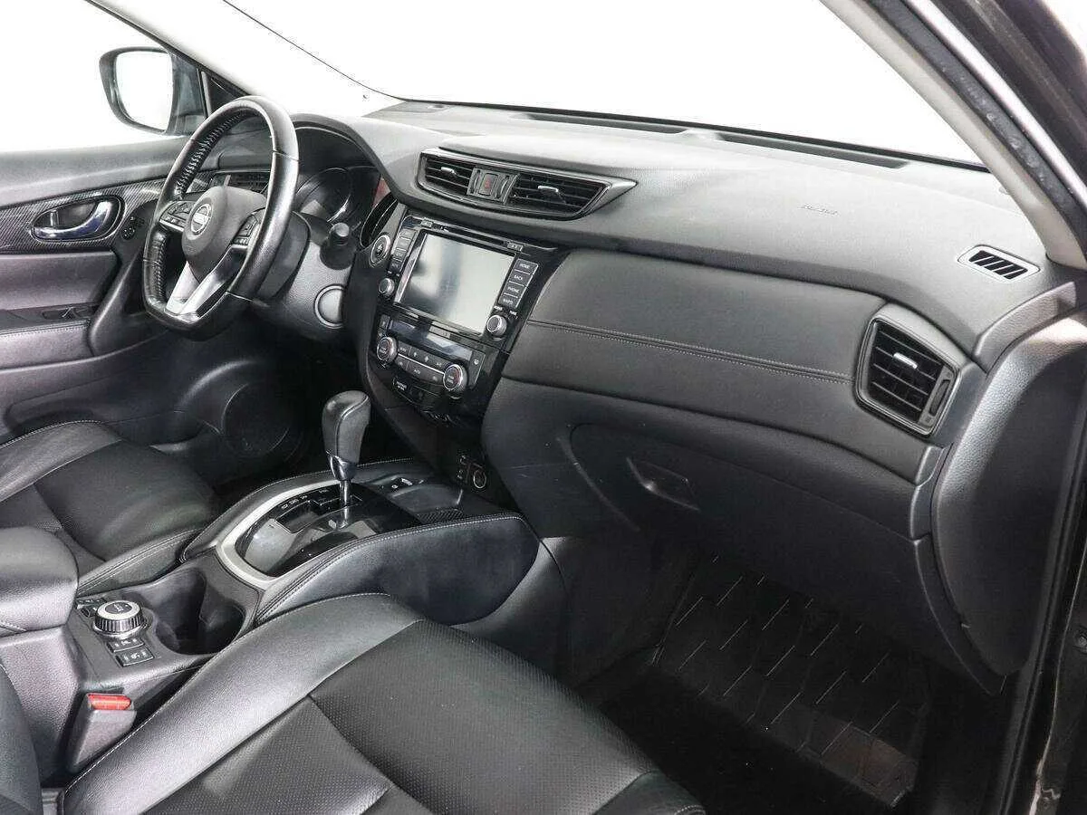 Nissan X Trail