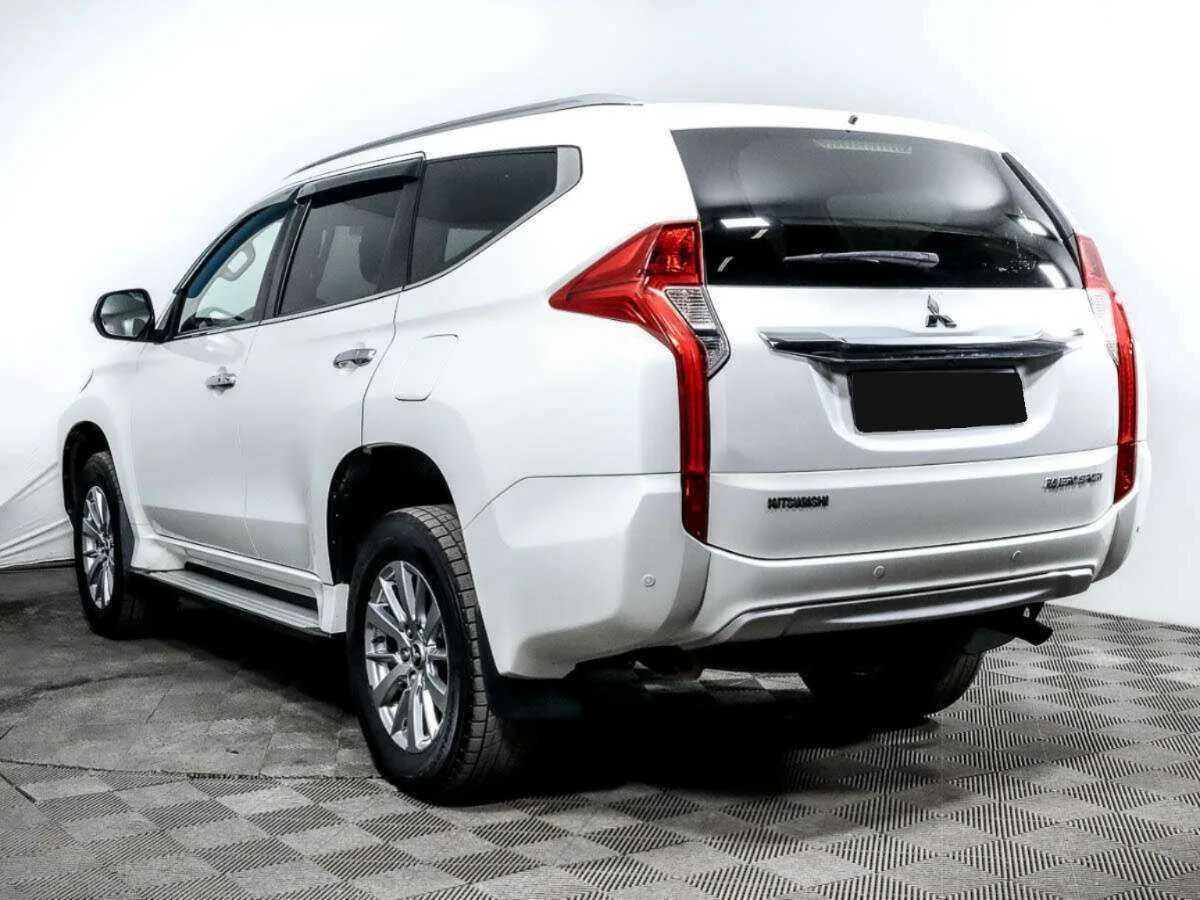 Mitsubishi Pajero Sport