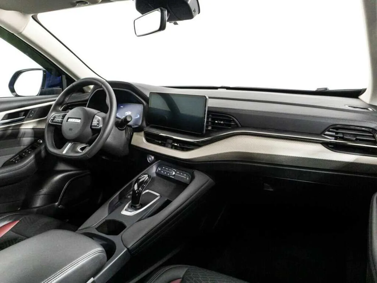Haval F7
