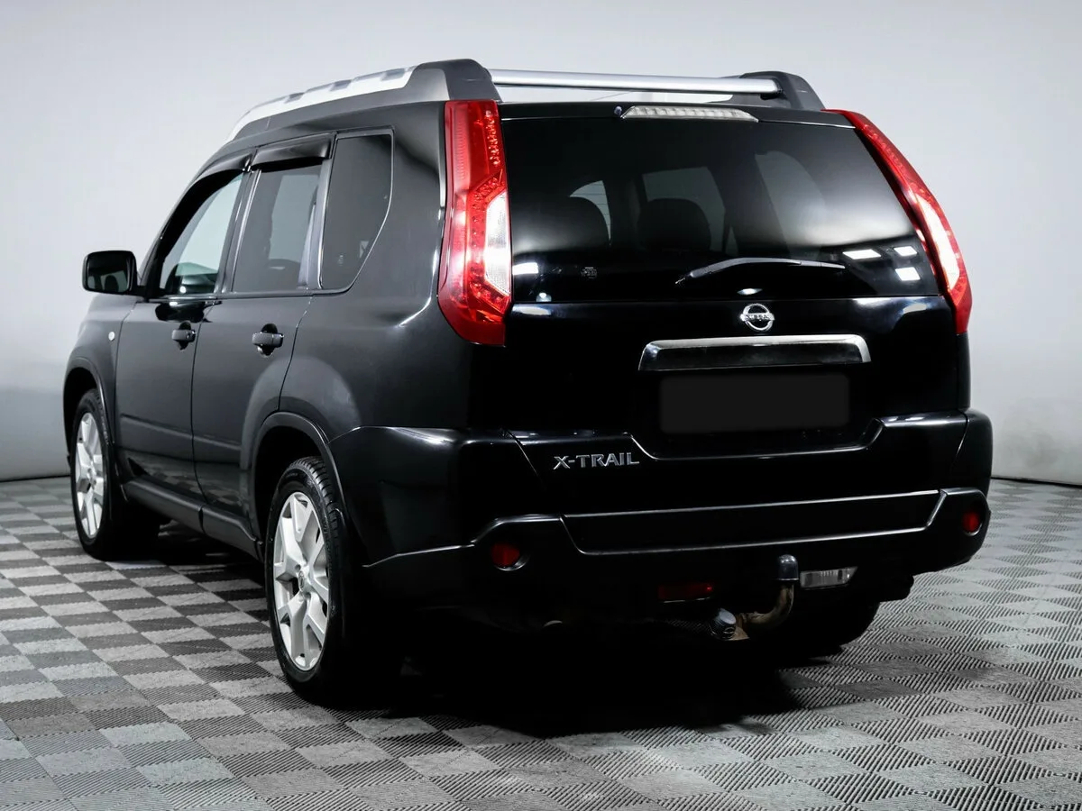 Nissan X Trail
