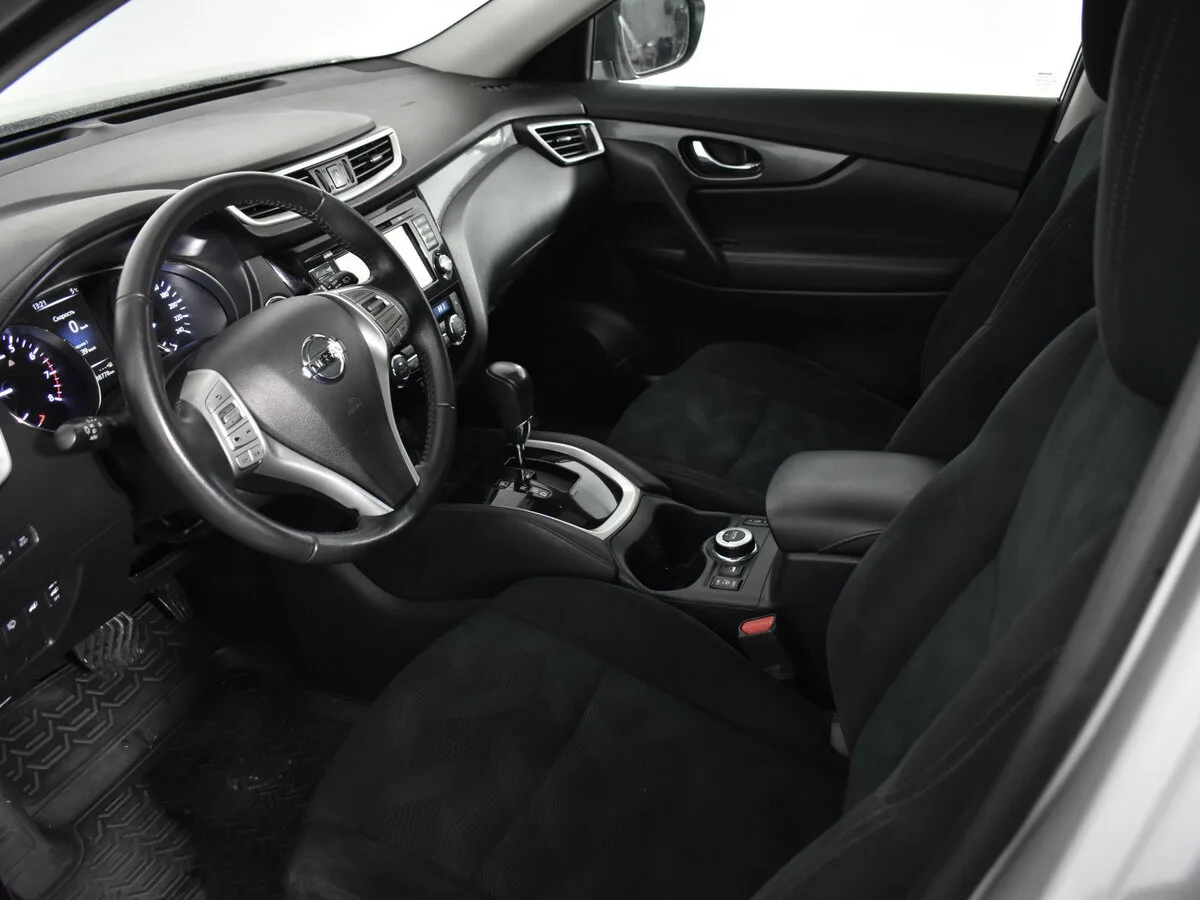 Nissan X Trail
