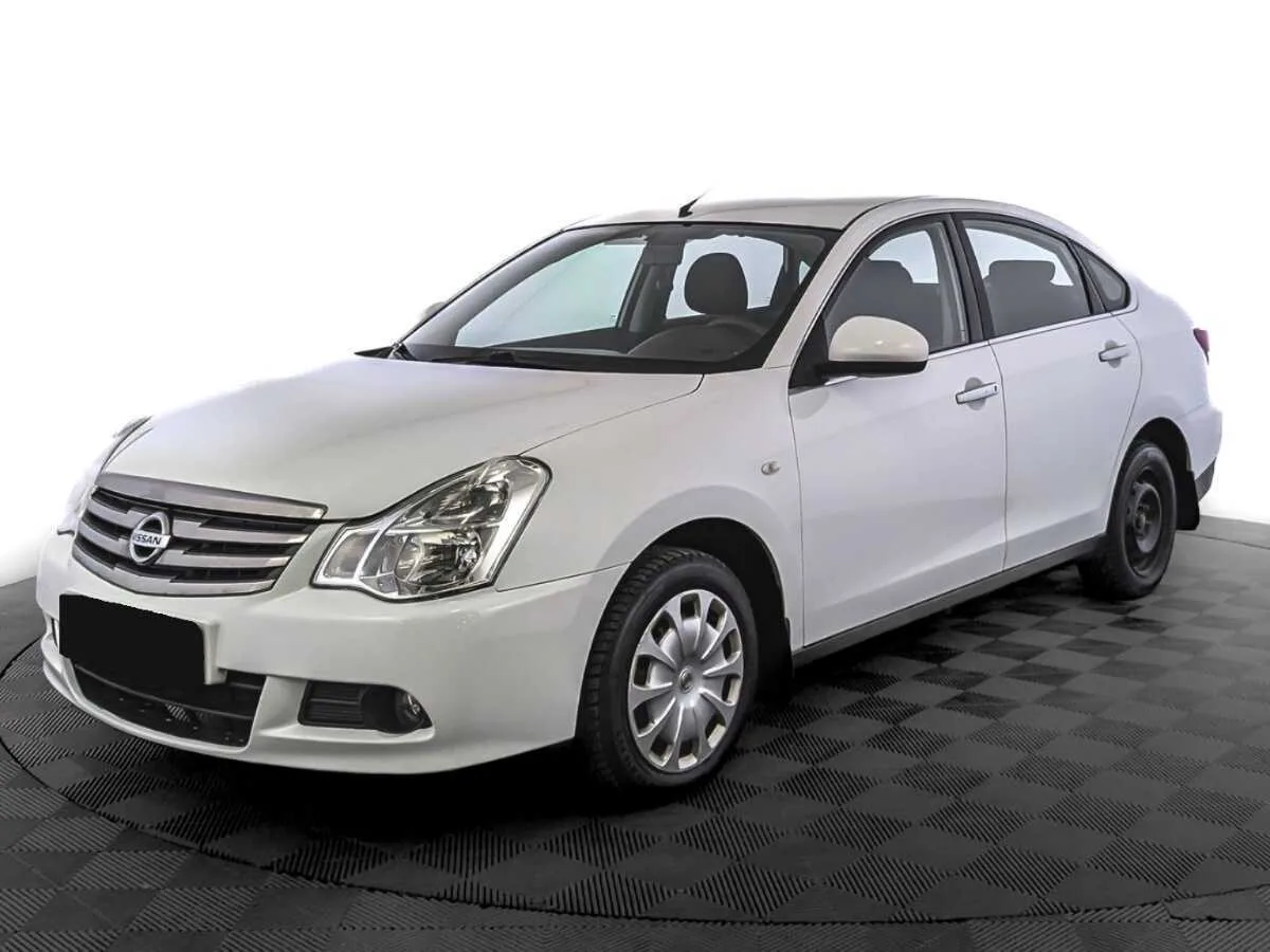 Nissan Almera