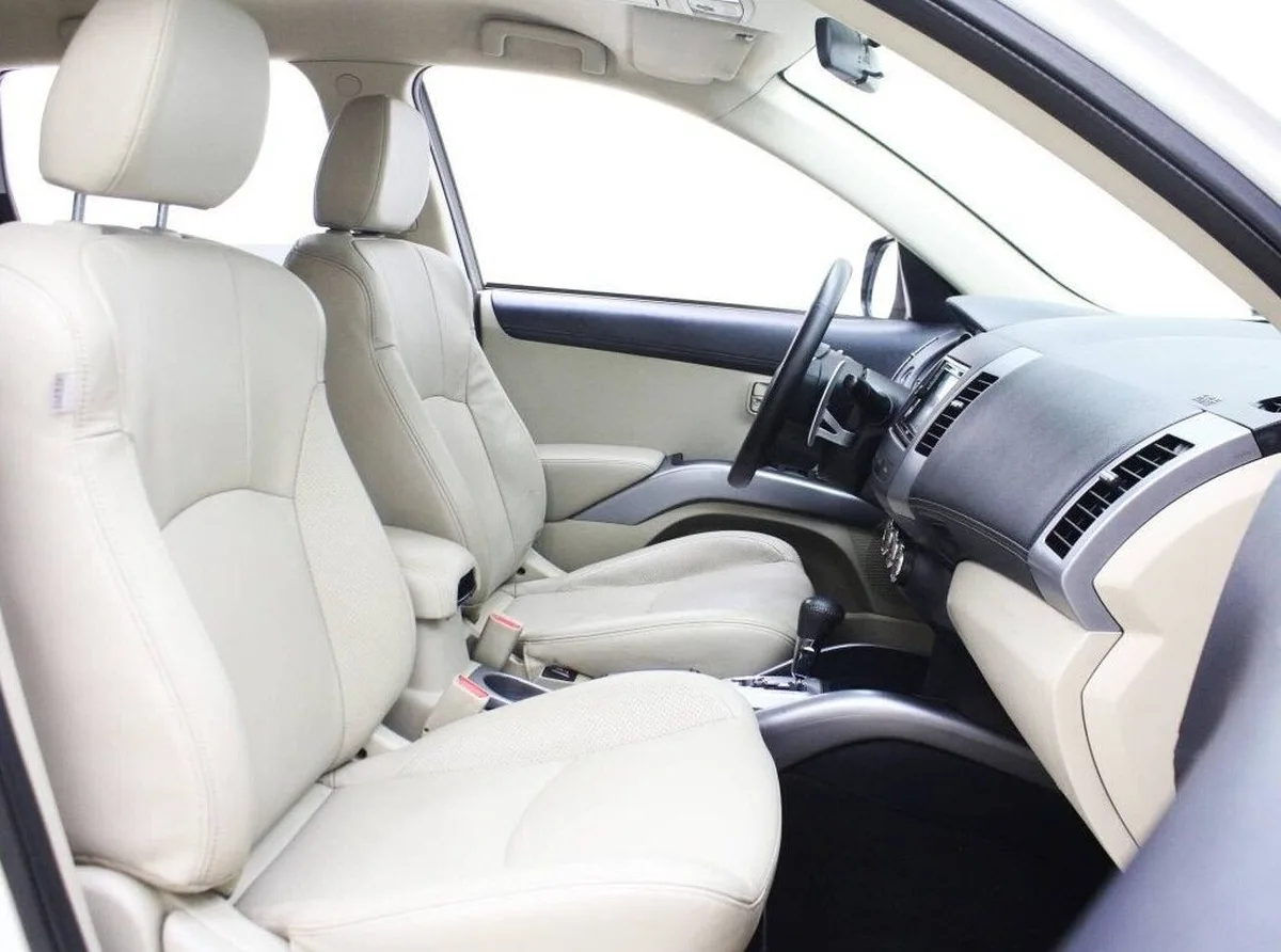 Peugeot 4007