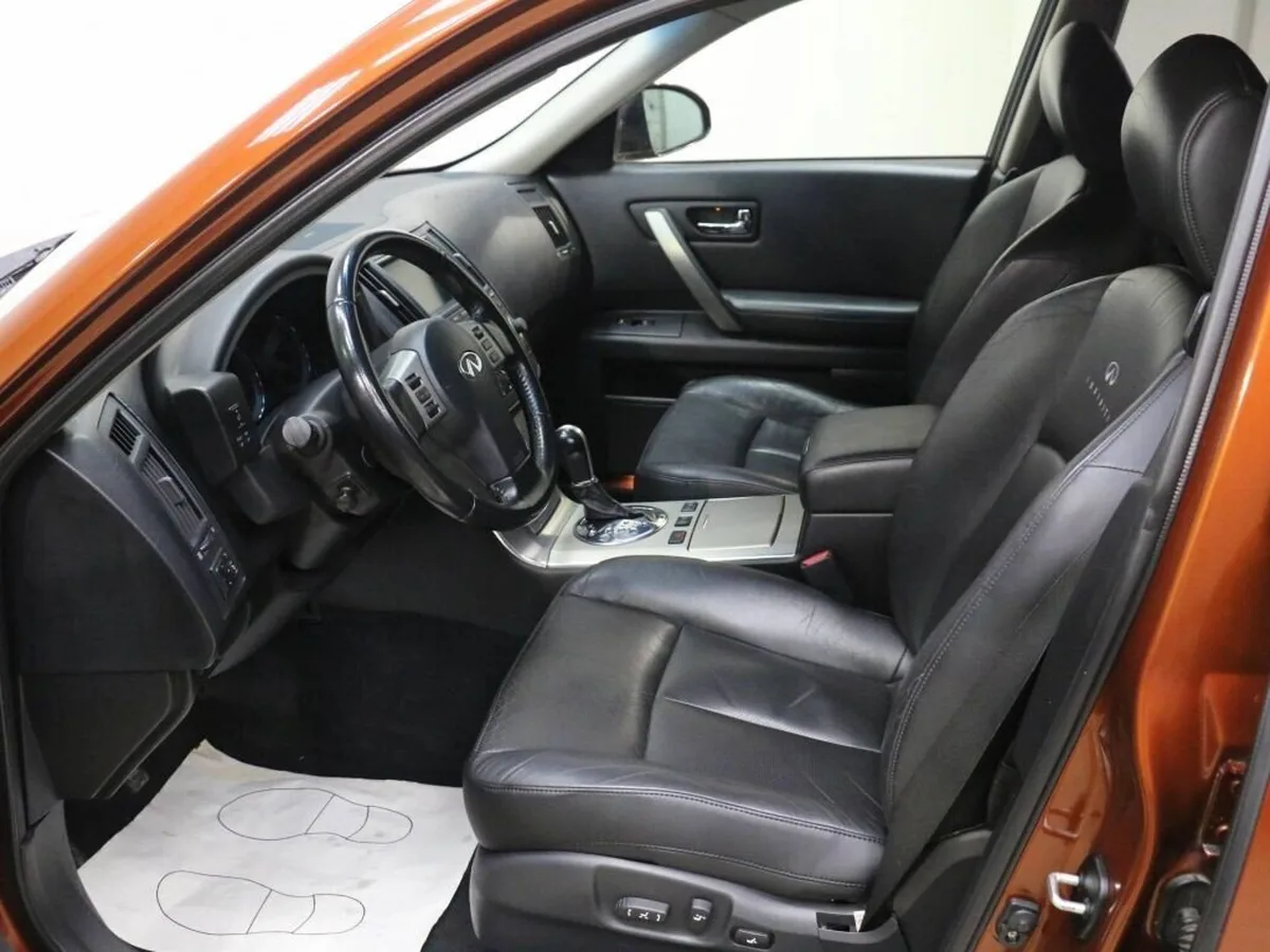 Infiniti FX
