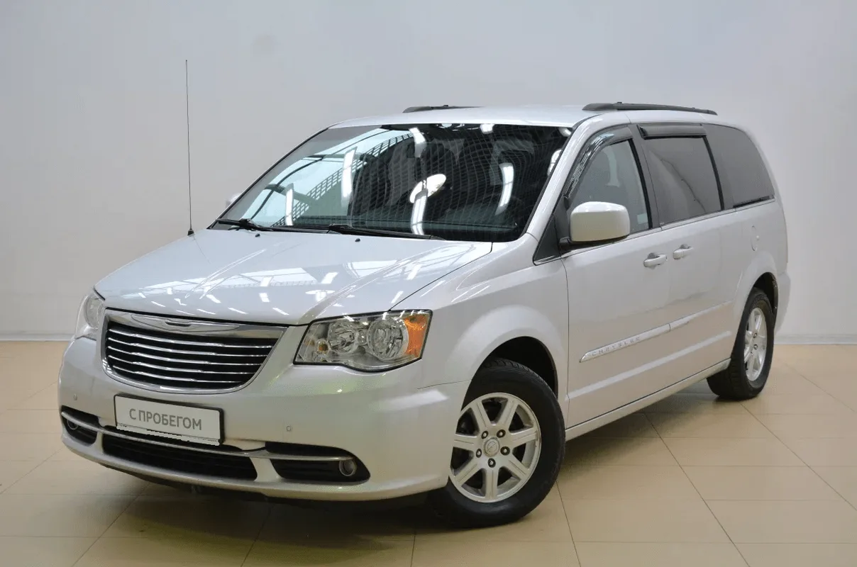 Chrysler Town &amp; Country