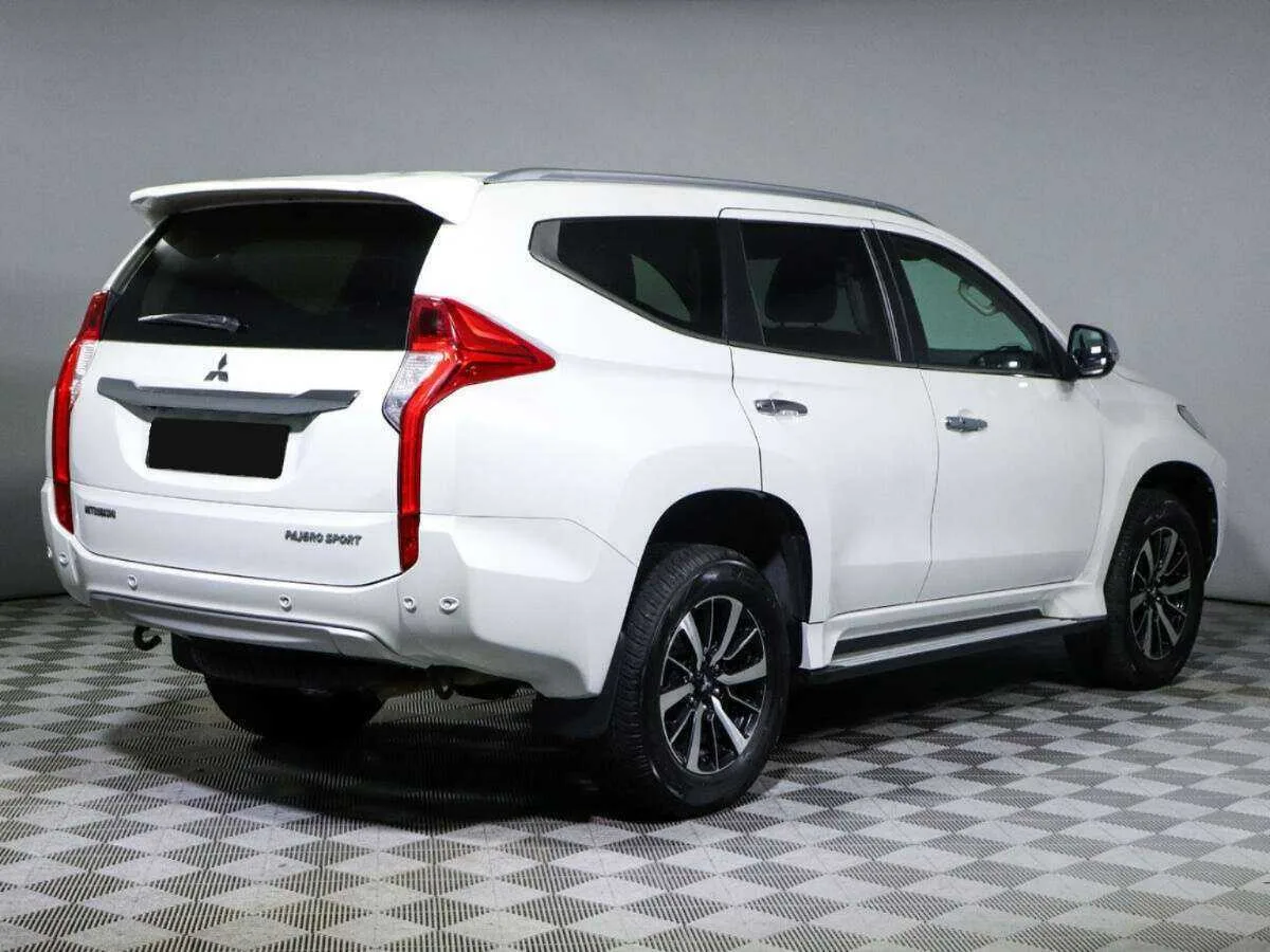 Mitsubishi Pajero Sport
