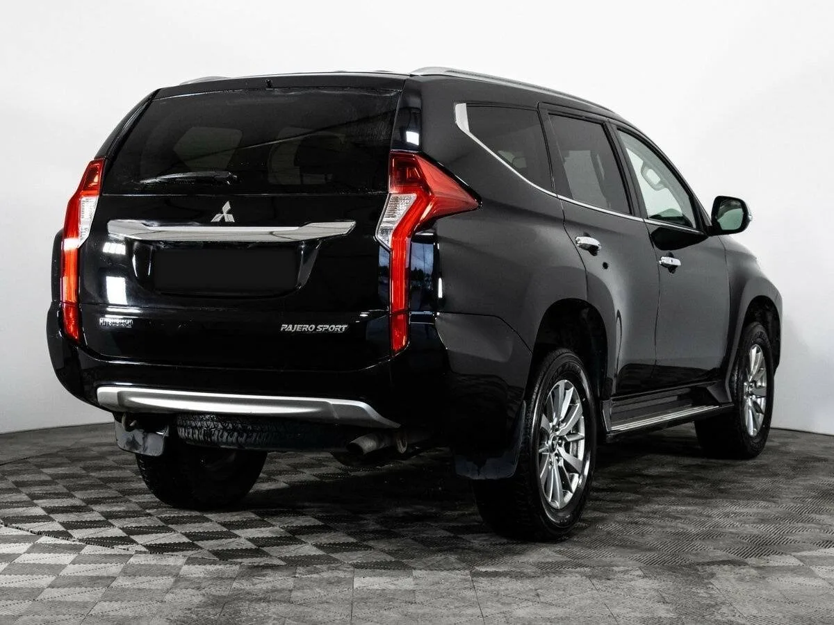 Mitsubishi Pajero Sport