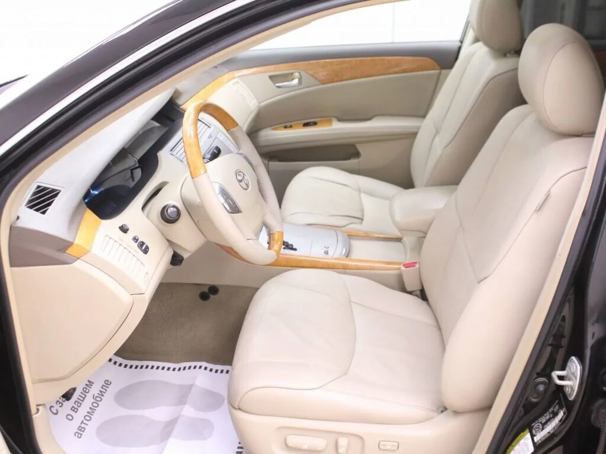 Toyota Avalon