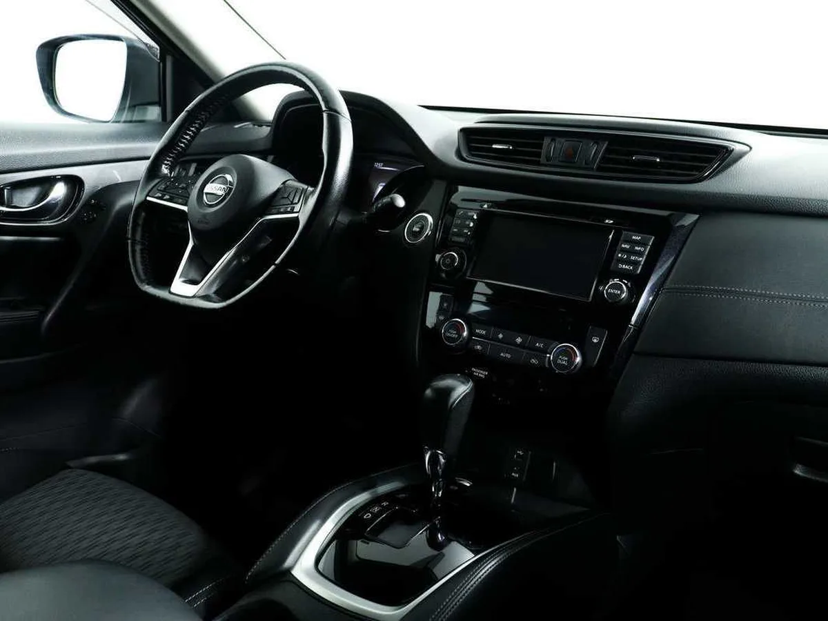 Nissan X Trail