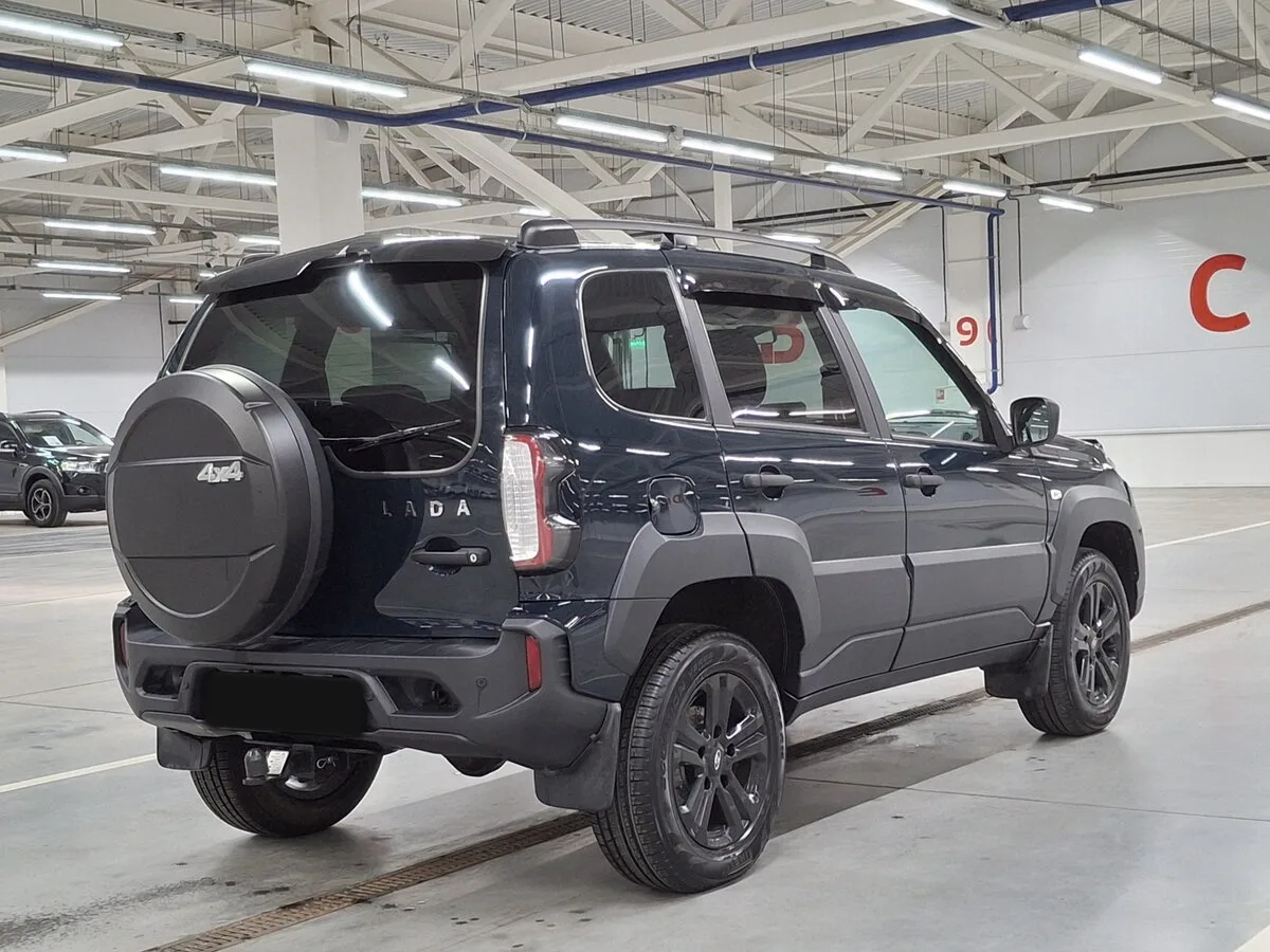 LADA (ВАЗ) Niva Travel