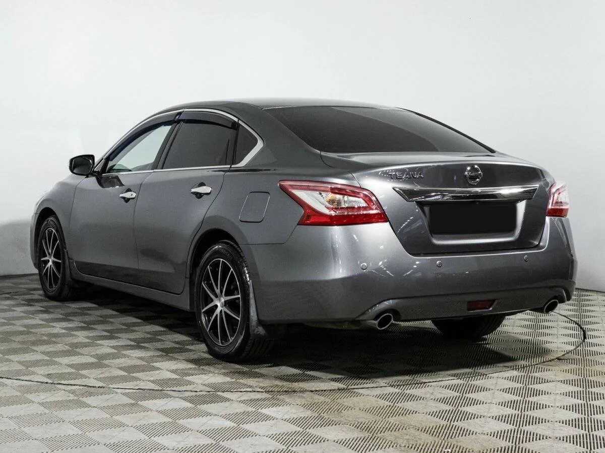 Nissan Teana