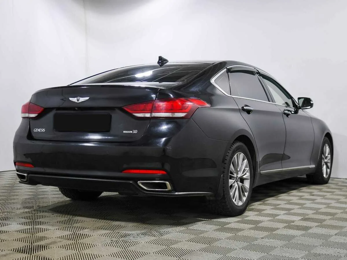 Hyundai Genesis
