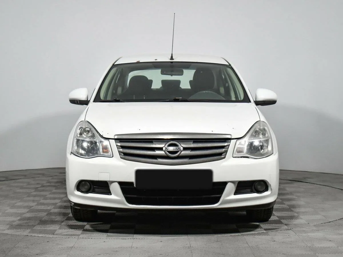 Nissan Almera