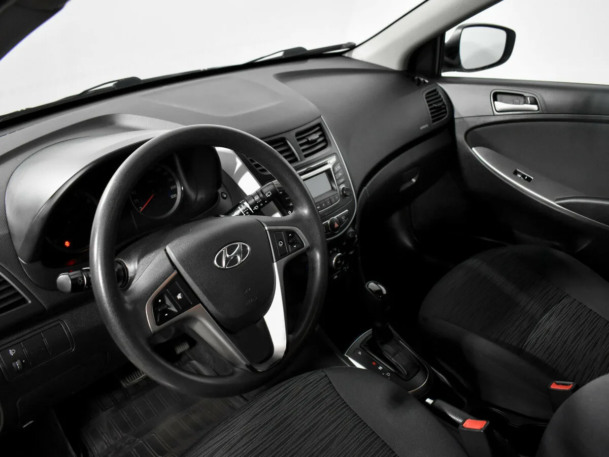 Hyundai Solaris
