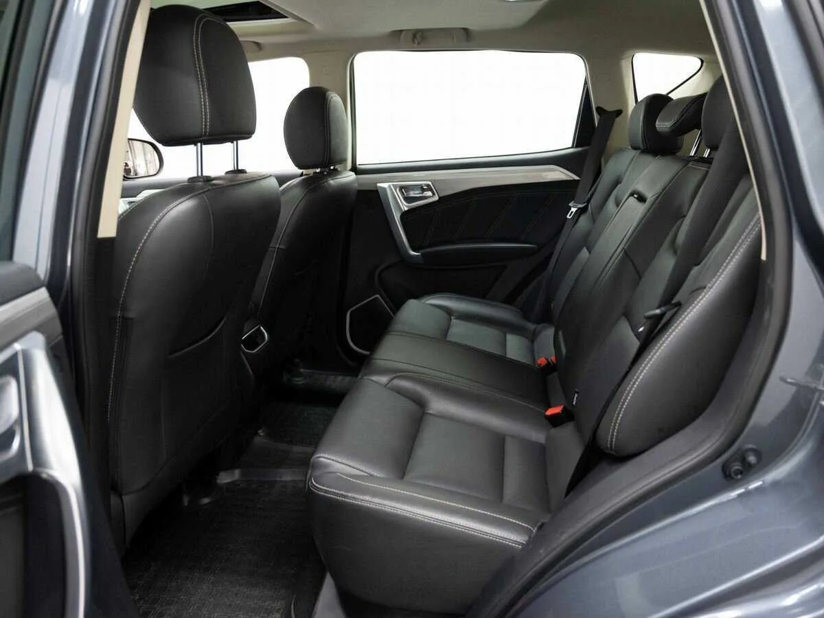 Geely Emgrand X7