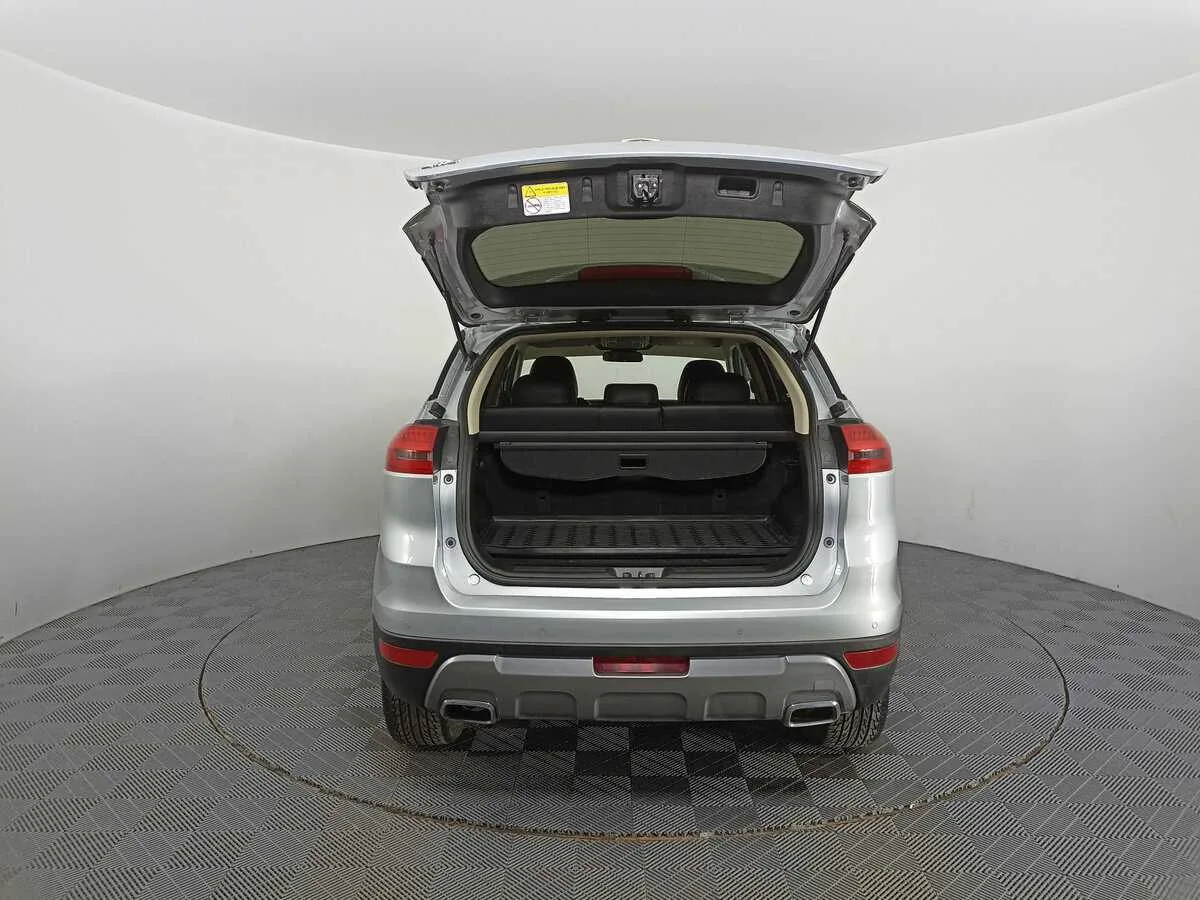 Geely Atlas