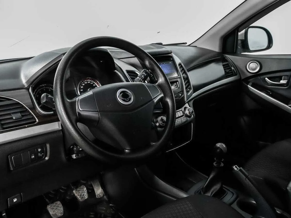 SsangYong Actyon