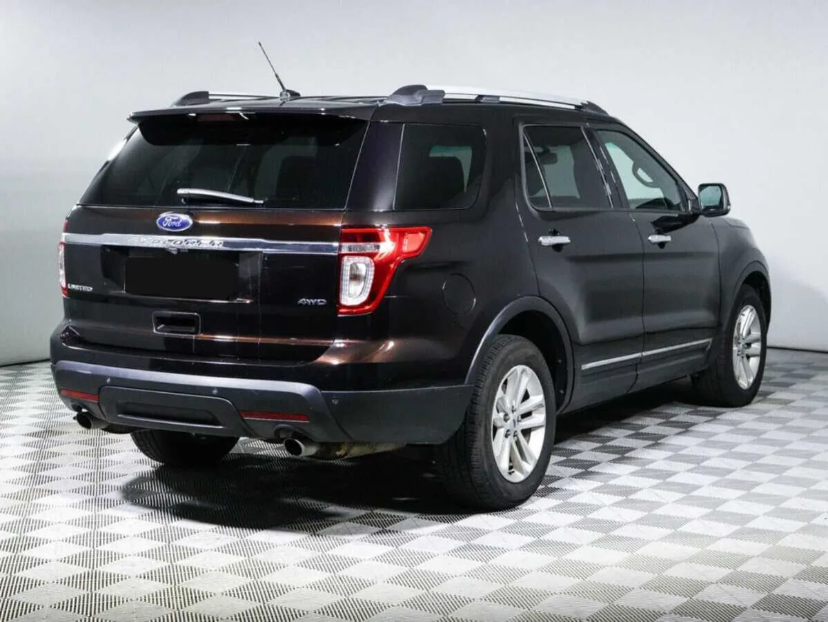 Ford Explorer